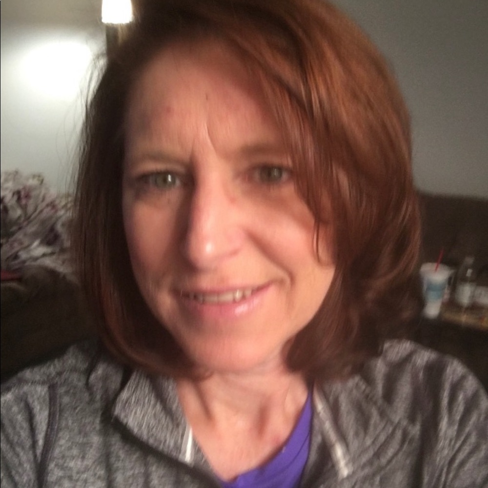 Meet your Posher, Carol